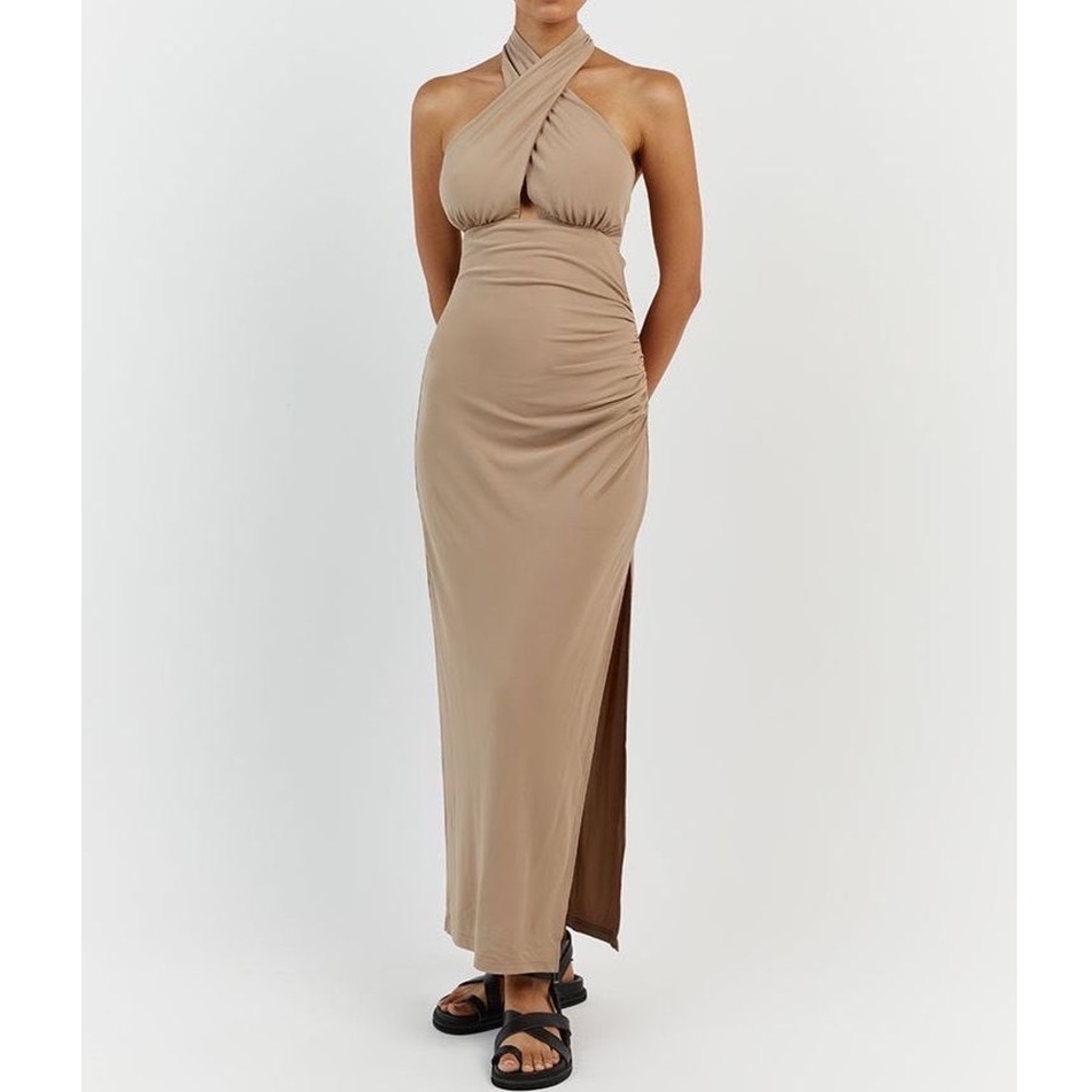 DISSH Amalfi Maxi Dress Bodycon Taupe Halter‎ Ruched Plunge Stretch Rayon Size M